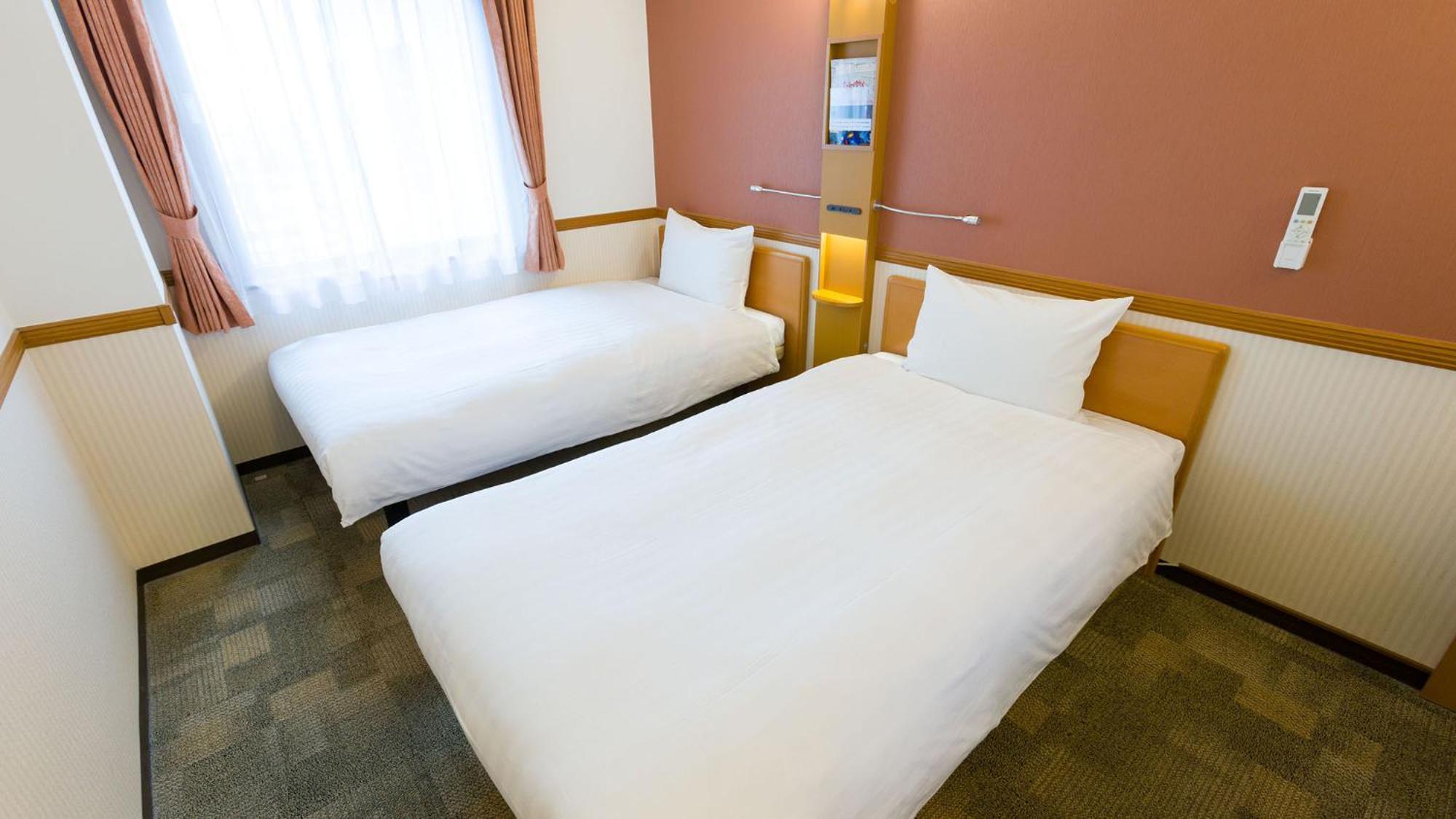 Toyoko Inn Hirosaki Ekimae Værelse billede