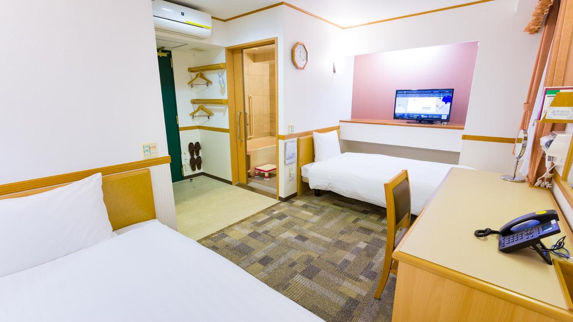 Toyoko Inn Hirosaki Ekimae Værelse billede